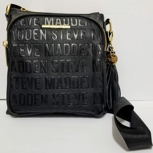 STEVE MADDEN LOGO CROSSBODY BAG BLACK/GOLD PURSE